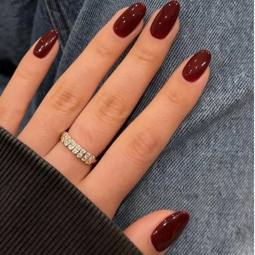 Modelones Dark Red Press-On Nails for Women - Classic Gloss